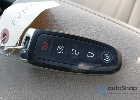 2017 Ford Escape Titanium из США, поврежденный, VIN 1FMCU9J90HUD23337